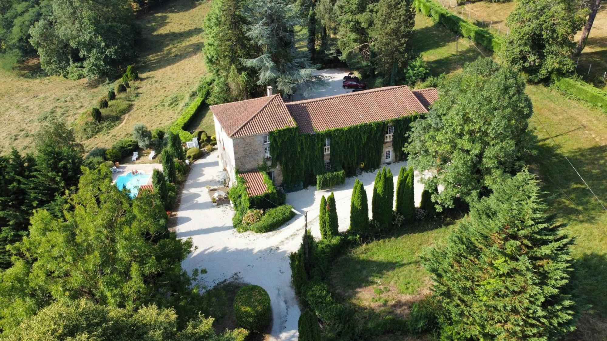 La Ferme De Jeanne Bed and Breakfast Saint-Girons  Exteriör bild